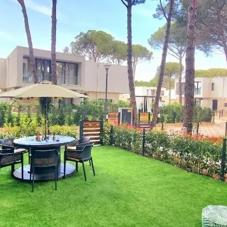 Apartmán San Pietro Garden Apartment, Lalez, *