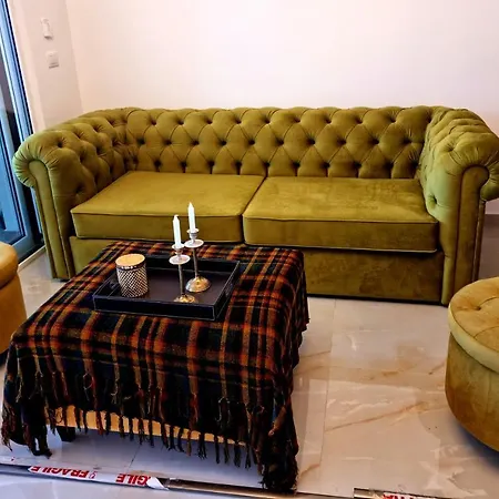 San Pietro Garden Apartment, Lalez, *