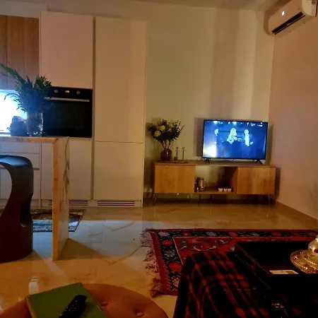 San Pietro Garden Apartment, Lalez, Apartamento